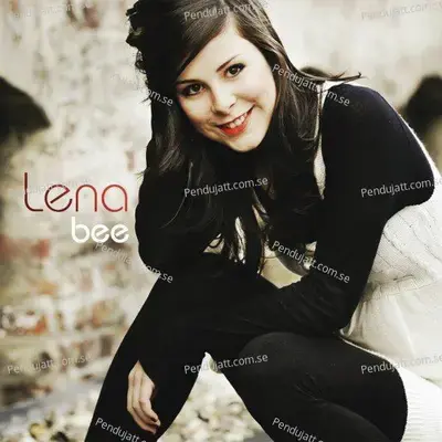 Bee  International Version  - Lena