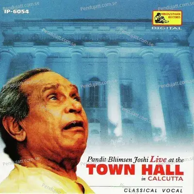 Live At The Town Hall  Calcutta  - Pandit Bhimsen Joshi cover album