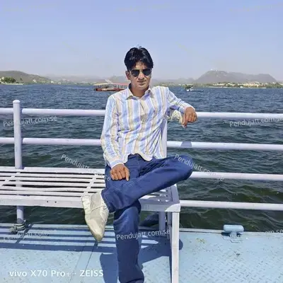Photo Mobile M Khenchungi Kamlesh Singer Sinoli   Manoj Chakeri - Soraj Banota album cover 